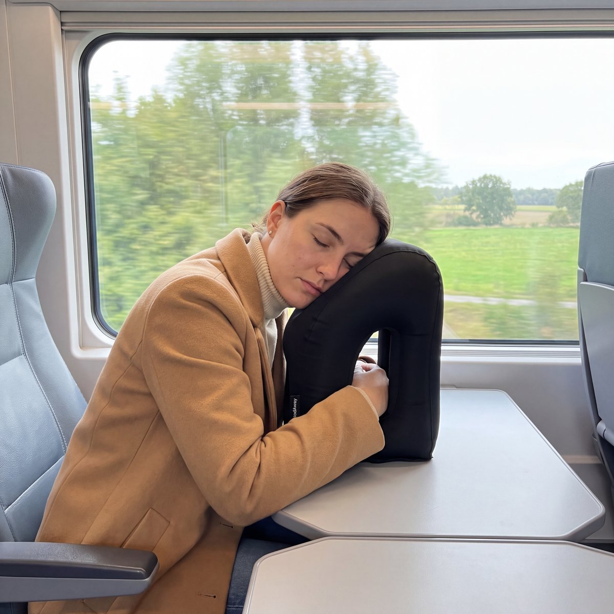 Traveler resting with Fly Naps